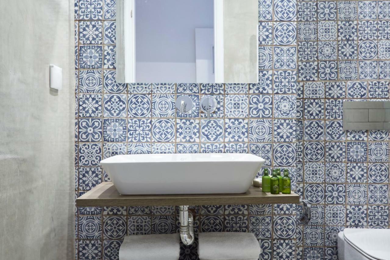 Luxury N Chic Athens Museum Apt Экстерьер фото